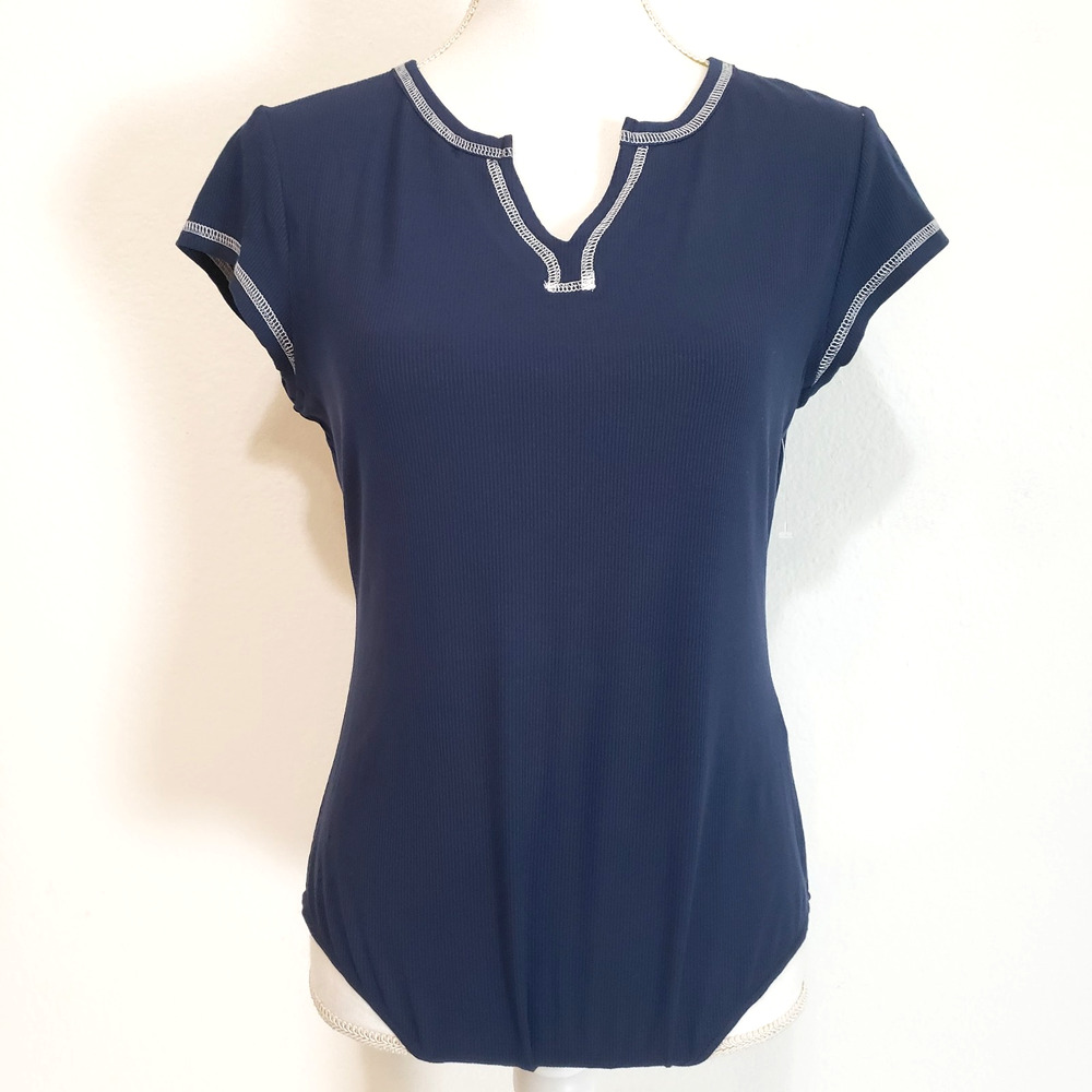 Kaileigh Women SIZE L Blue Short Sleeve Casual Knit Bodysuit Top MT6788